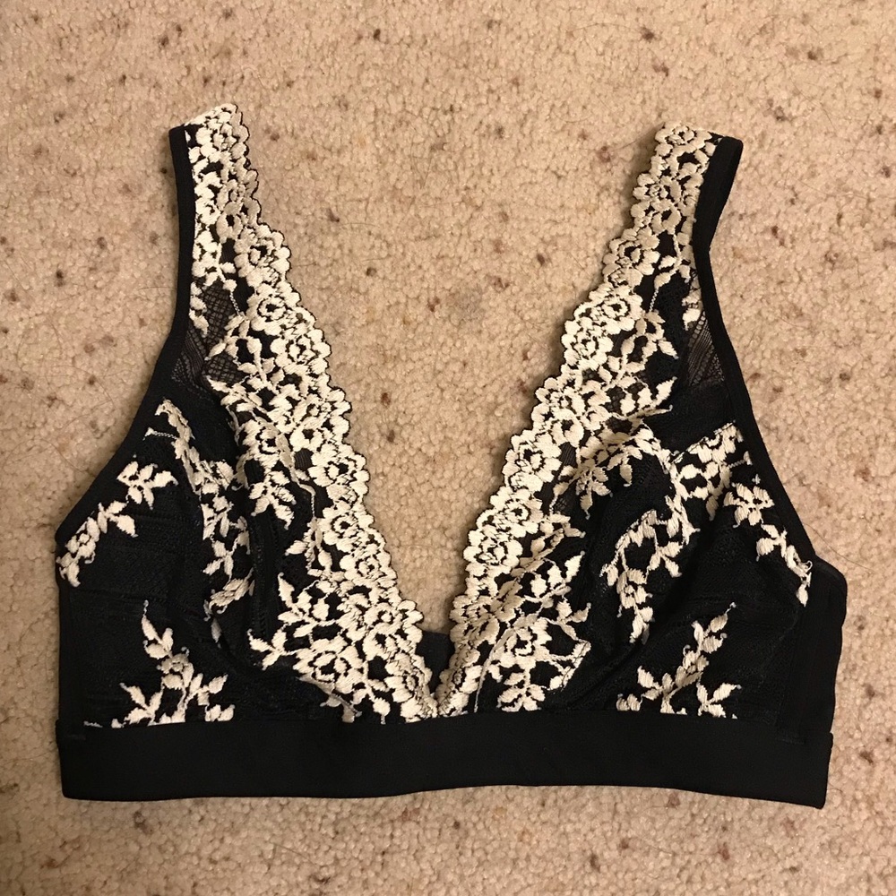 Black bralette